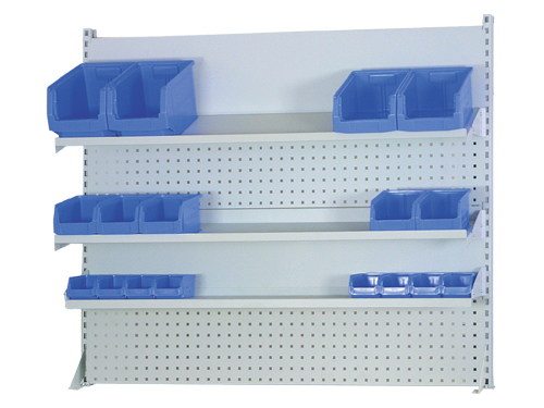 Multi-Wand-Aufbau Breite 1500, 2x Magnetwand, 2x Lochwand, 3x Fachboden