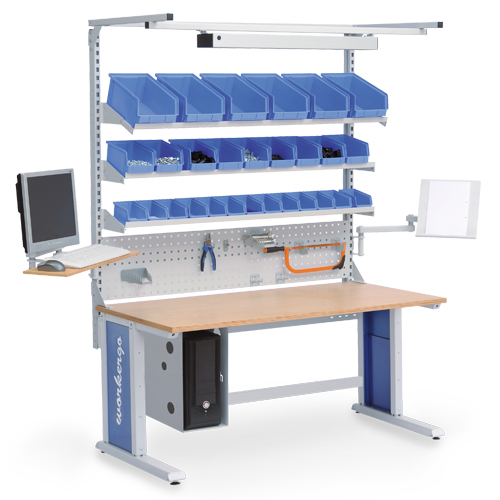 Multi-Wand-Aufbau workergo Breite 1500 mit Obergestell , 1x Lochplatte, 3x Fa...
